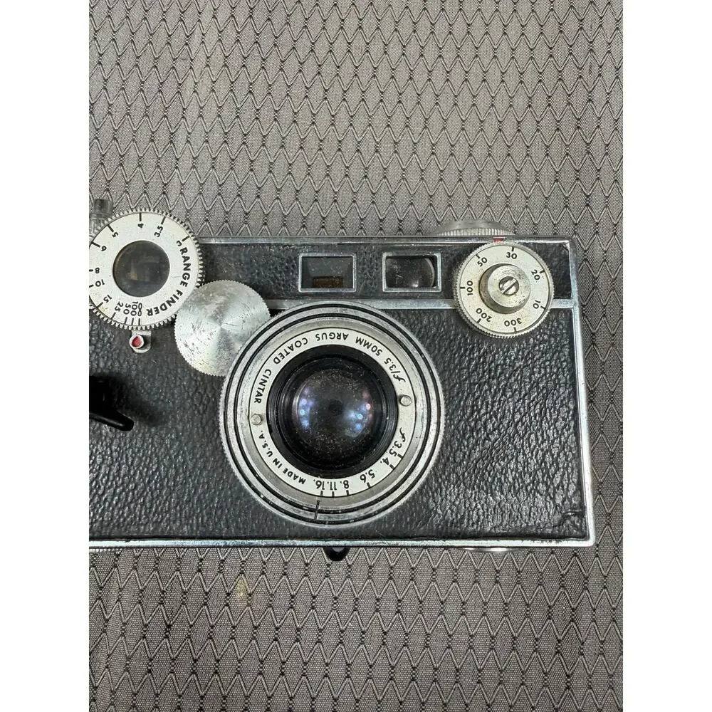 Vintage Argus 35mm Film Rangefinder Camera Cintar 50mm F/3.5 Lens USA Black